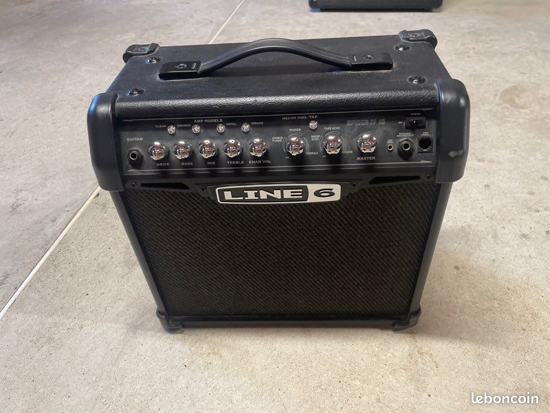 Ampli guitare Line 6 Spider IV 15 (image 1)