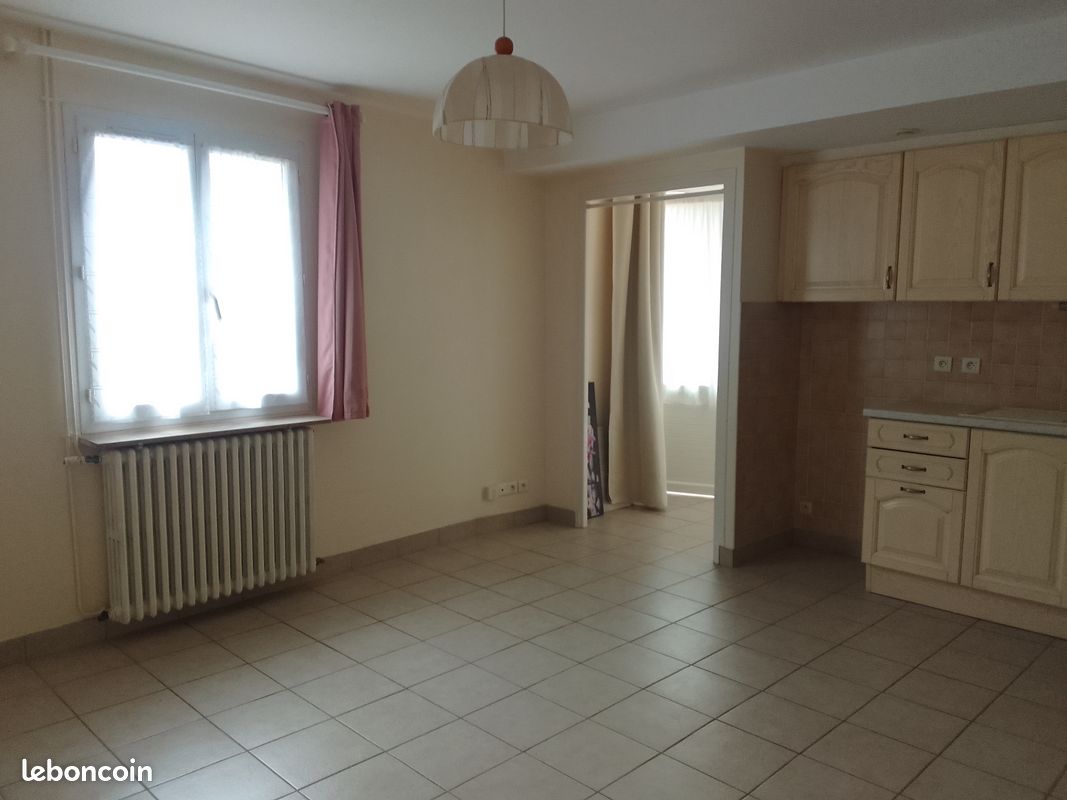 Appartement 2 pièces 40 m² · à Plateau d'Hauteville · 40 m² · 520 €/mois