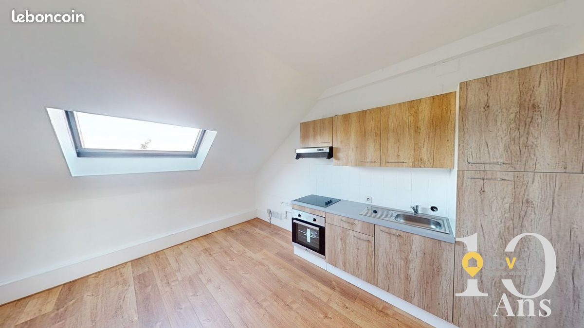 Appartement 5 pièces 103 m² · à Stiring-Wendel · 103 m² · 670 €