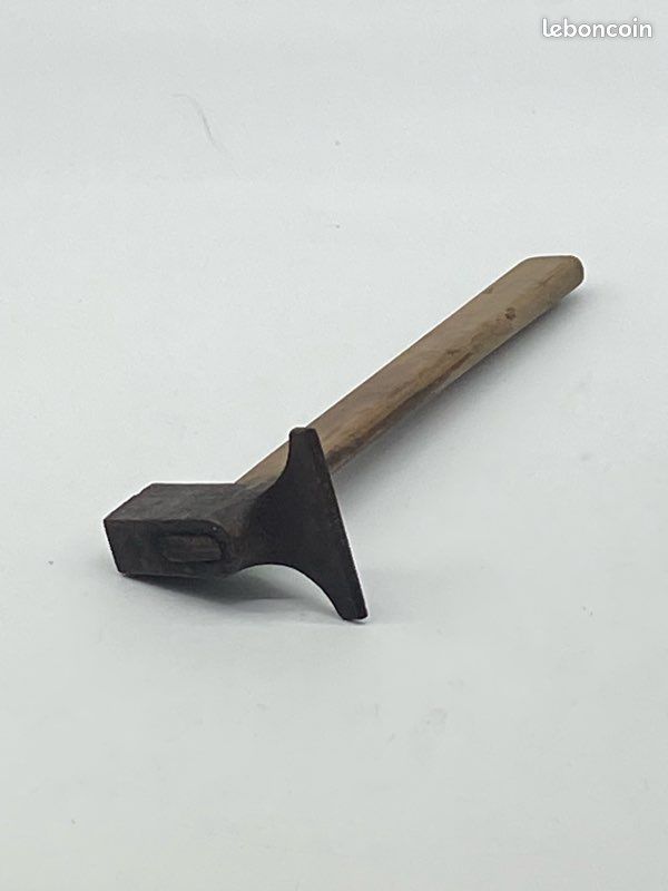 Outils à bois menuisier ébéniste (Gebraucht) in vuisternens en ogoz für