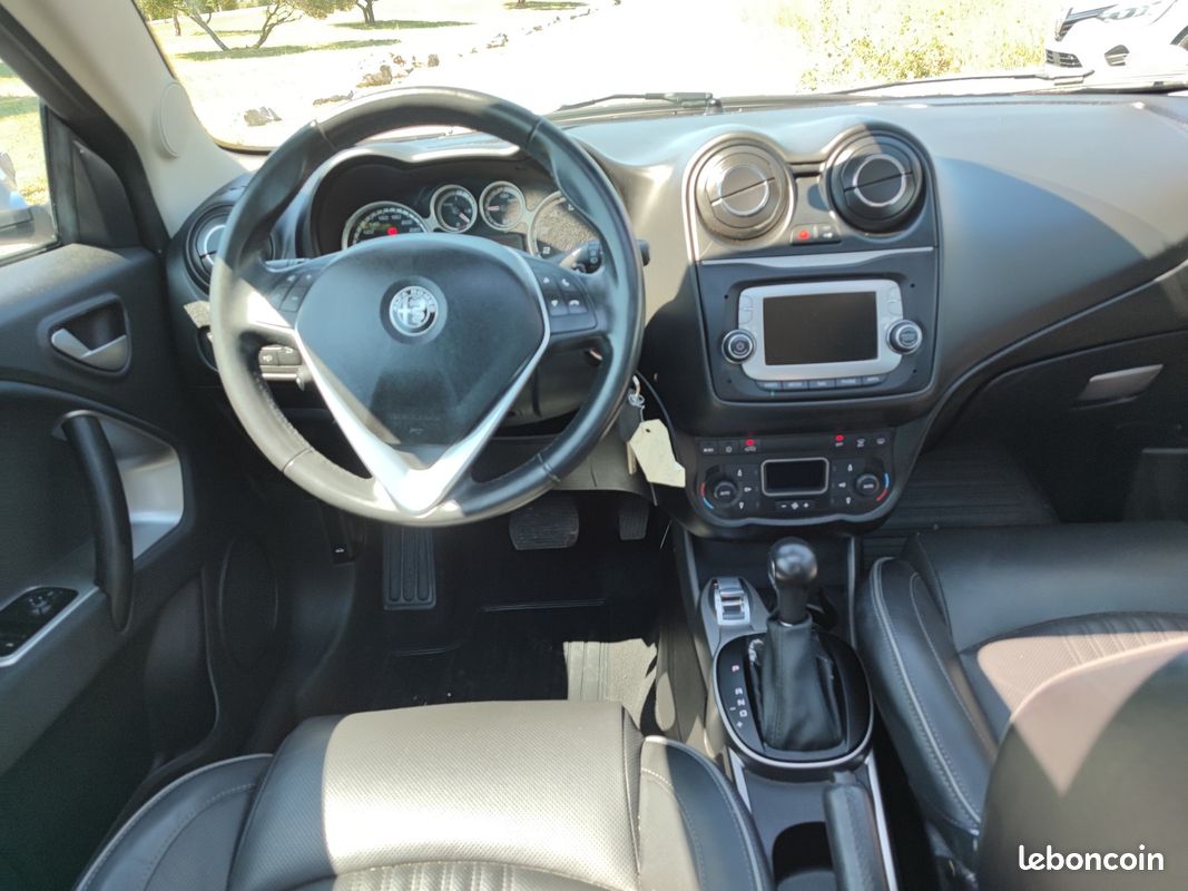 ALFA ROMEO MITO SERIE 3 MY18 1.4 TB MultiAir Start Stop 140 Alfa TCT Imola (image 9)