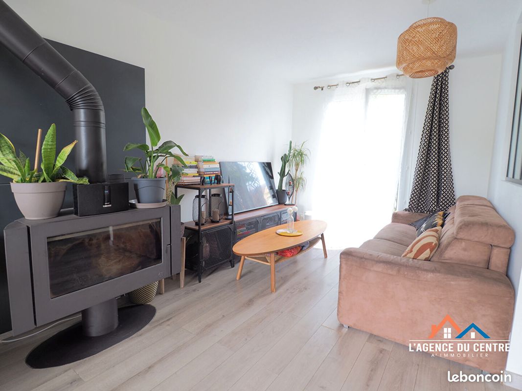 Maison a louer - 5 pièce(s) - 76 m2 - Surfyn