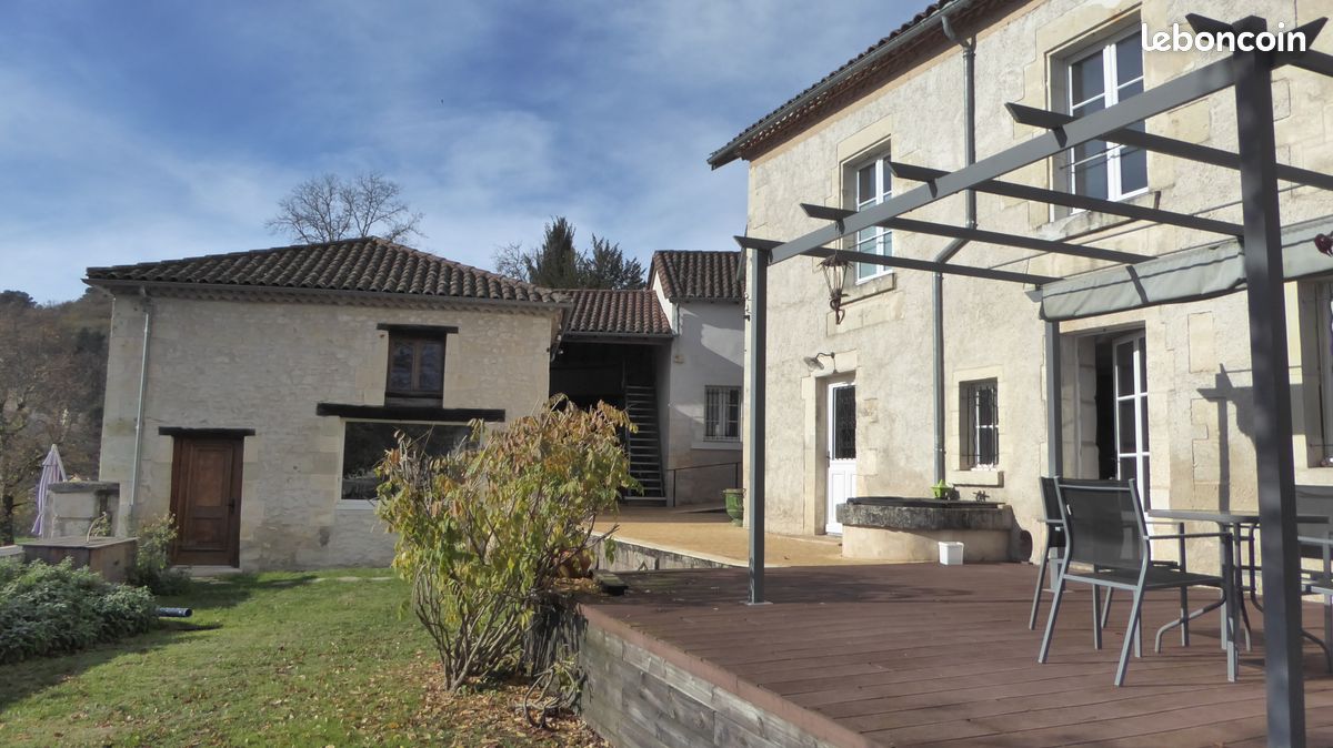 Maison 7 pièces 160 m² · à Chancelade · 160 m² · 630 000 €