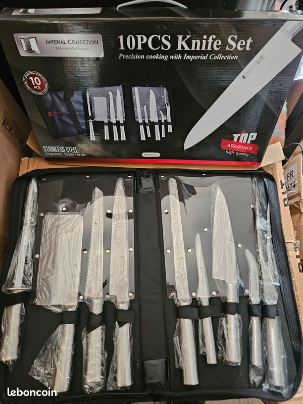 Ensemble de couteaux Royal Swiss pièces neuf Arts de la table