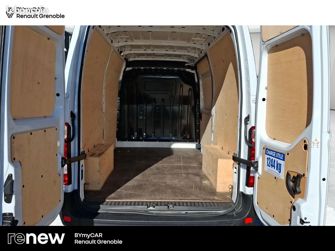 Renault master fgn trac f3500 l2h2 blue dci 135 confort (image 13)