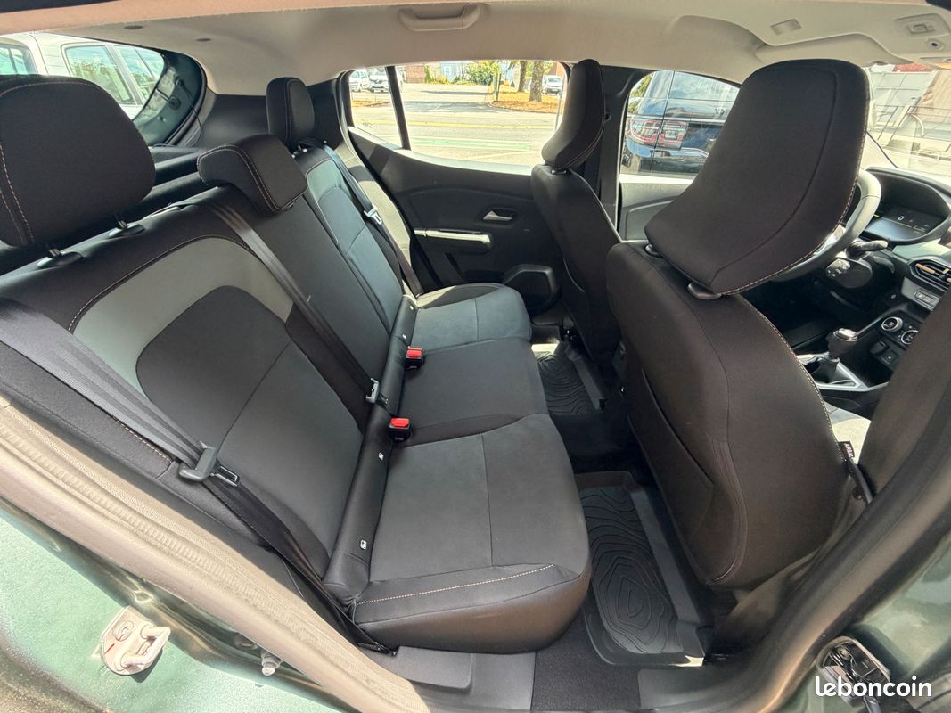 NOUVELLE SANDERO STEPWAY EXTREME TCE 110 cv (image 5)