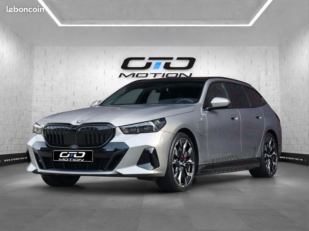 15 SERIE 5 TOURING Touring 550e xDrive PHEV 489 ch BVA8 G61 M Sport (image 1)