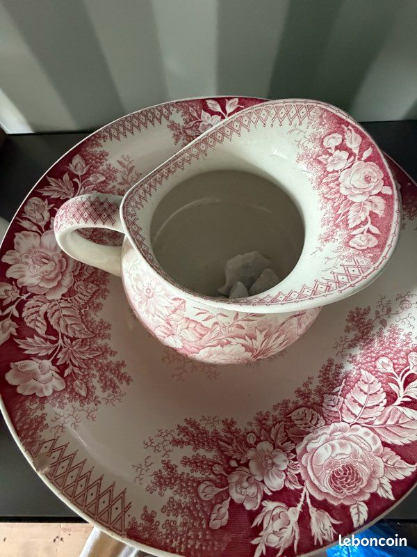 Service de toilette ancien (image 3)