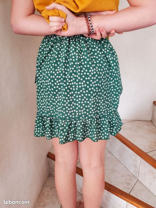 Jupe Longue Femme Marks & Spencer Taille 20 - Verte à Fleurs - Taille Régulière