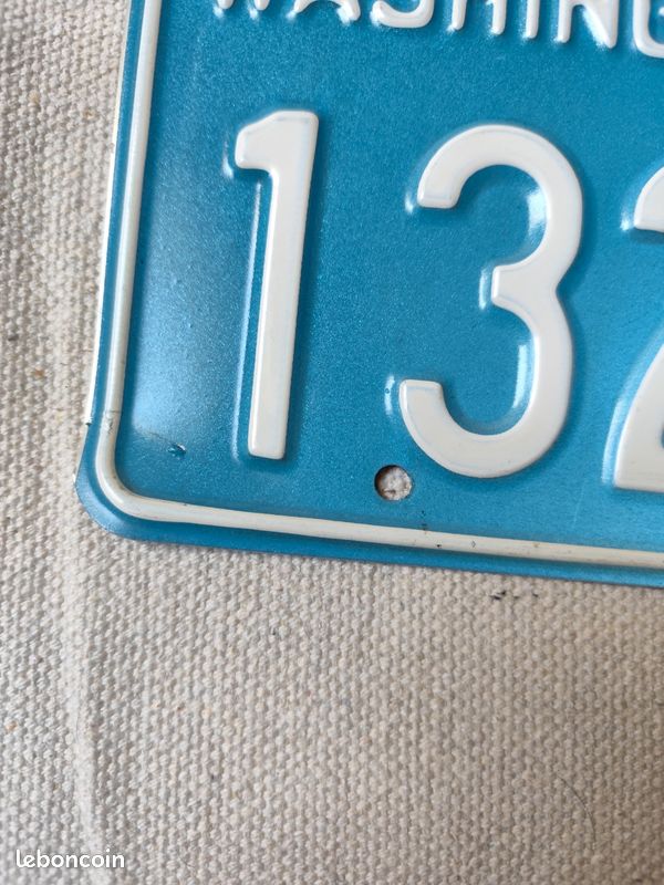 Plaque Pays "F" En Métal Pour Coccinelle Volkswagen - Modèle 1976 - Neuf D'origine