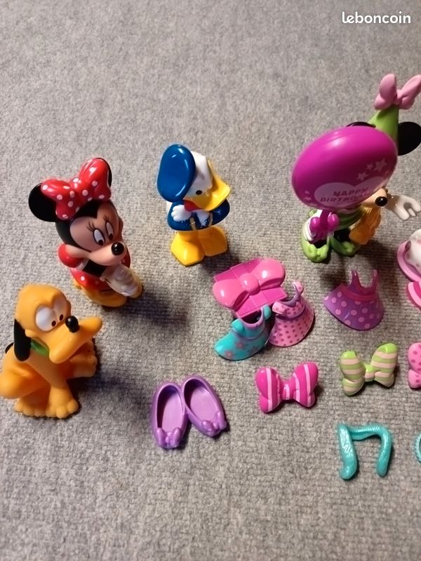 Figurines Minnie et ses amis (image 3)