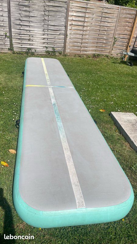 Air track gymnastique (image 1)