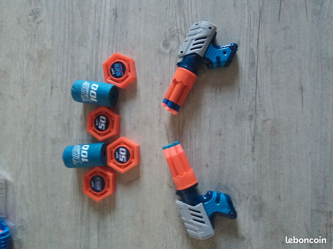 Lot de 2 mini nerf avec cible pistolet (image 1)