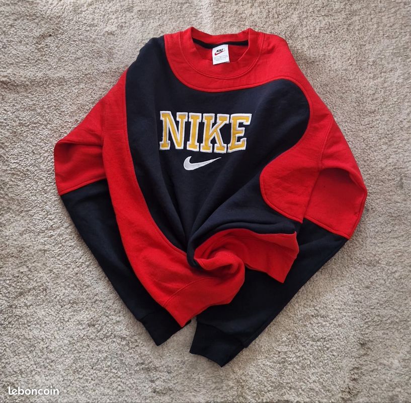 Sweat Vintage Jerzees Femme Taille M - Style Y2K Années 90, Col Rond, Applique 'Mom Core' - Occasion Parfait État
