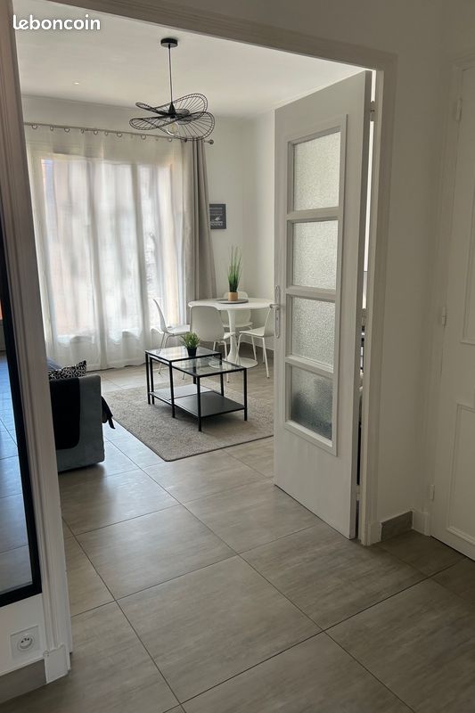 Appartement 3 pièces 70 m² · à Aix-en-Provence · 70 m² · 2 350 €