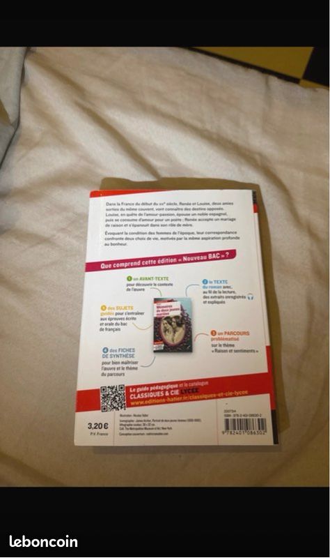 Livre mémoire de deux jeunes mariées (image 3)