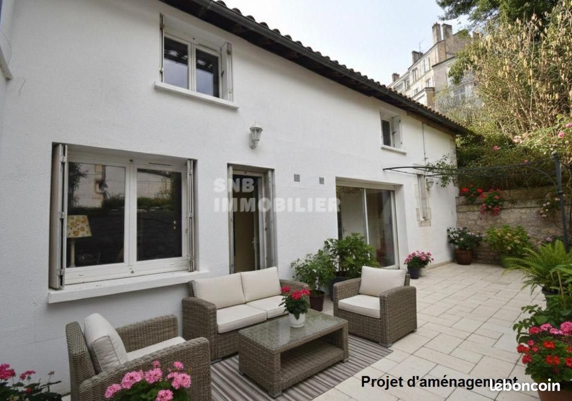 Maison 7 pièces 160 m² · à Angoulême · 160 m² · 265 000 €