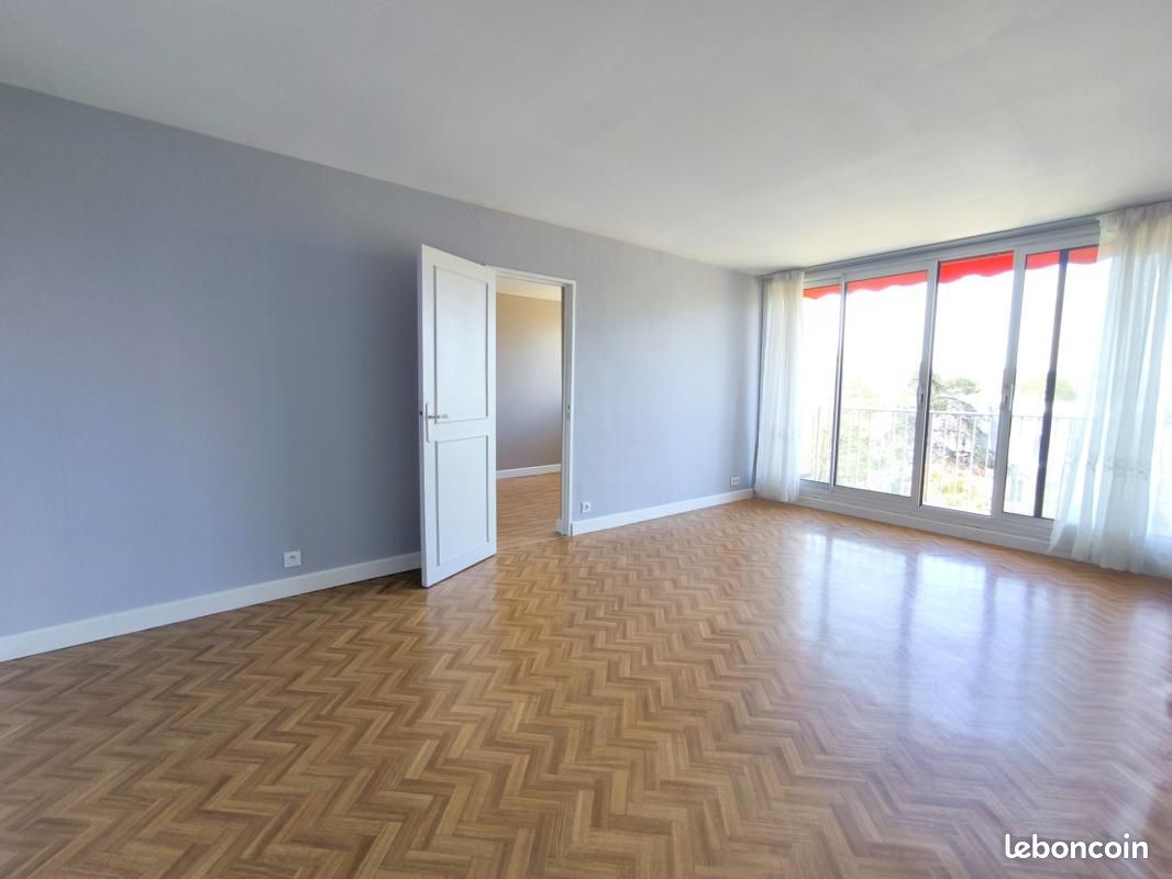 Appartement 2 pièces 45 m² · à Nanterre · 45 m² · 250 000 €