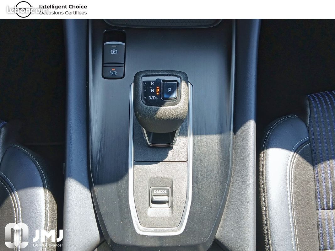 NISSAN Qashqai Mild Hybrid 158 ch Xtronic Tekna (image 17)