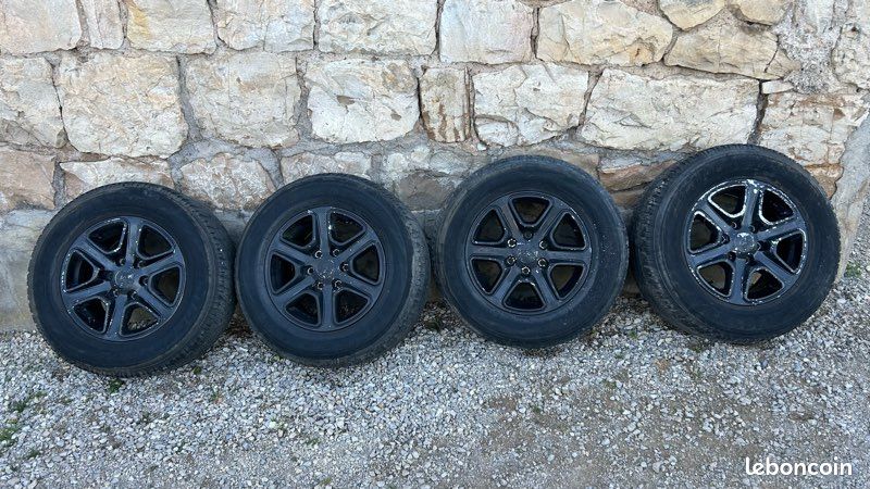 💥 4 Roues Ford Ranger 17” + Pneus Bridgestone – Prêtes à monter (image 1)