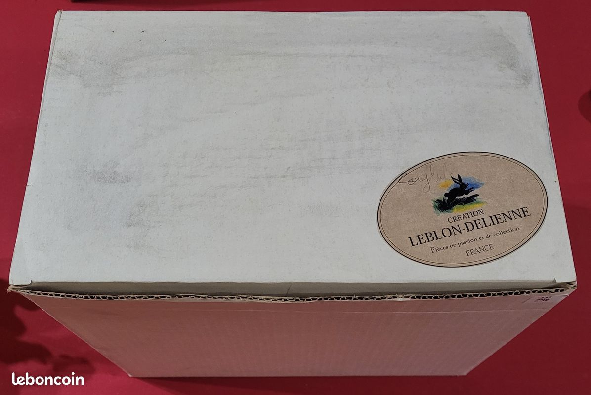 Leblon Delienne Abraracourcix Sur Son Bouclier Ref LAS03 B + C ETAT Neuf