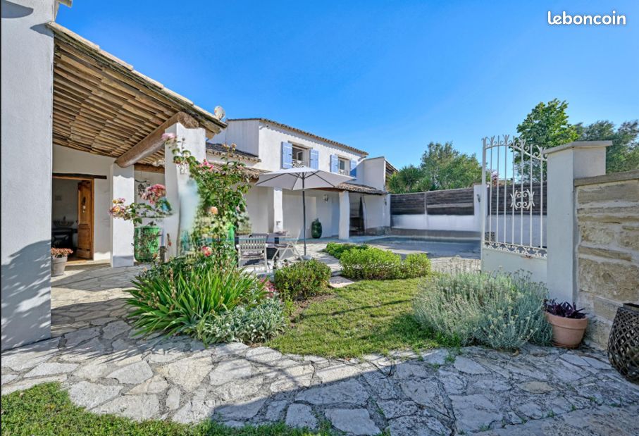 Maison 7 pièces 230 m² · à Beauvoisin · 230 m² · 510 000 €