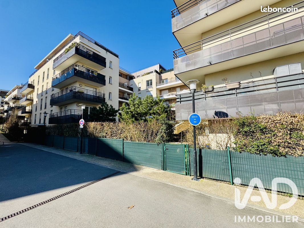 Appartement 2 pièces 48 m² · à Rambouillet · 48 m² · 910 €/mois