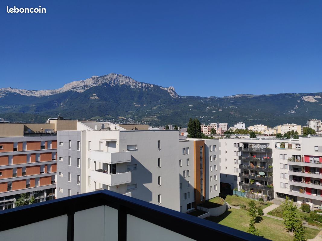 Appartement 3 pièces 62 m² · à Grenoble · 61,5 m² · 965 €