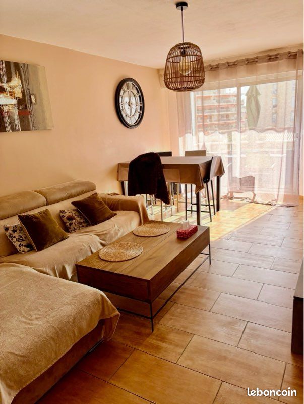 Appartement 3 pièces 67 m² · à Toulon · 67 m² · 215 000 €