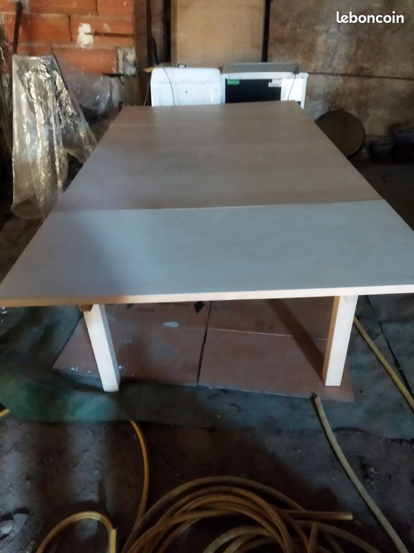 Table de séjour (image 3)