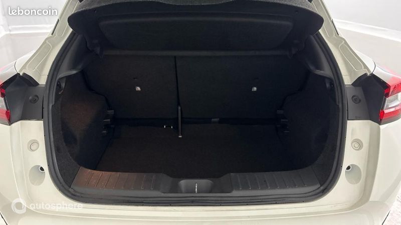 Nissan Juke 1.0 DIG-T 114ch Tekna DCT 2023 (image 14)