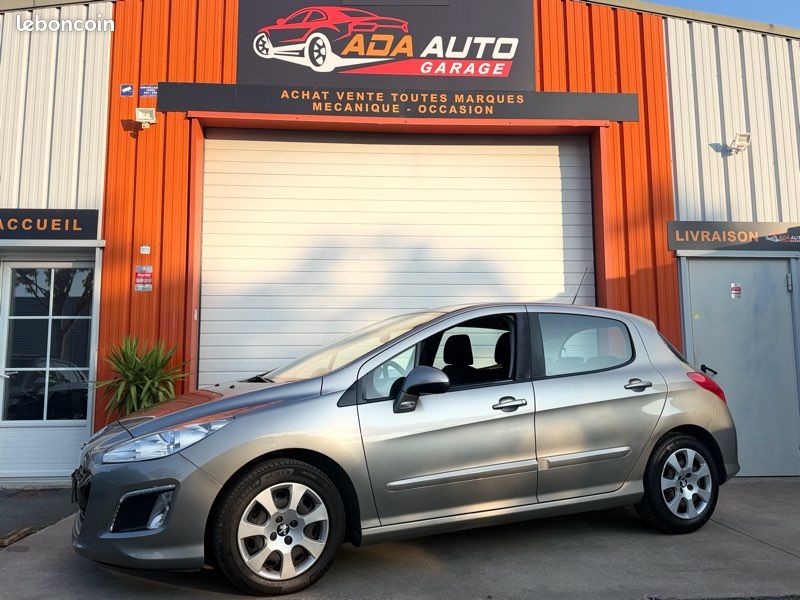 PEUGEOT 308 ACTIVE 1.6 E-HDi 112CV BVM6 – GPS – CLIM AUTO – GARANTIE – DISTRIBUTION NEUVE (image 1)