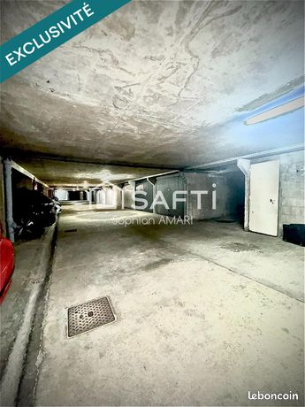 https://img.leboncoin.fr/api/v1/lbcpb1/images/92/f0/61/92f061c043da560337751532556af452b8eb5cba.jpg?rule=ad-image