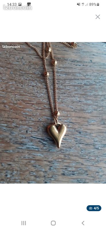 Très beau collier pendentif coeur et perles en métal doré .
État neuf, jamais porté (image 7)