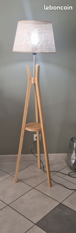 Lampe sur pied (image 2)