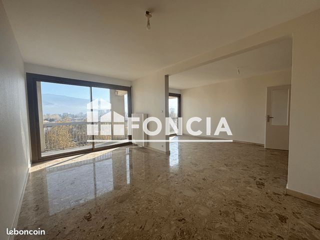 Appartement 5 pièces 111 m² · à Grenoble · 111 m² · 1 241 €/mois
