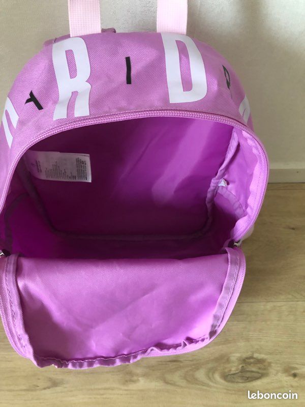 Vends sac à dos Nike Air Jordan Accessoires Bagagerie