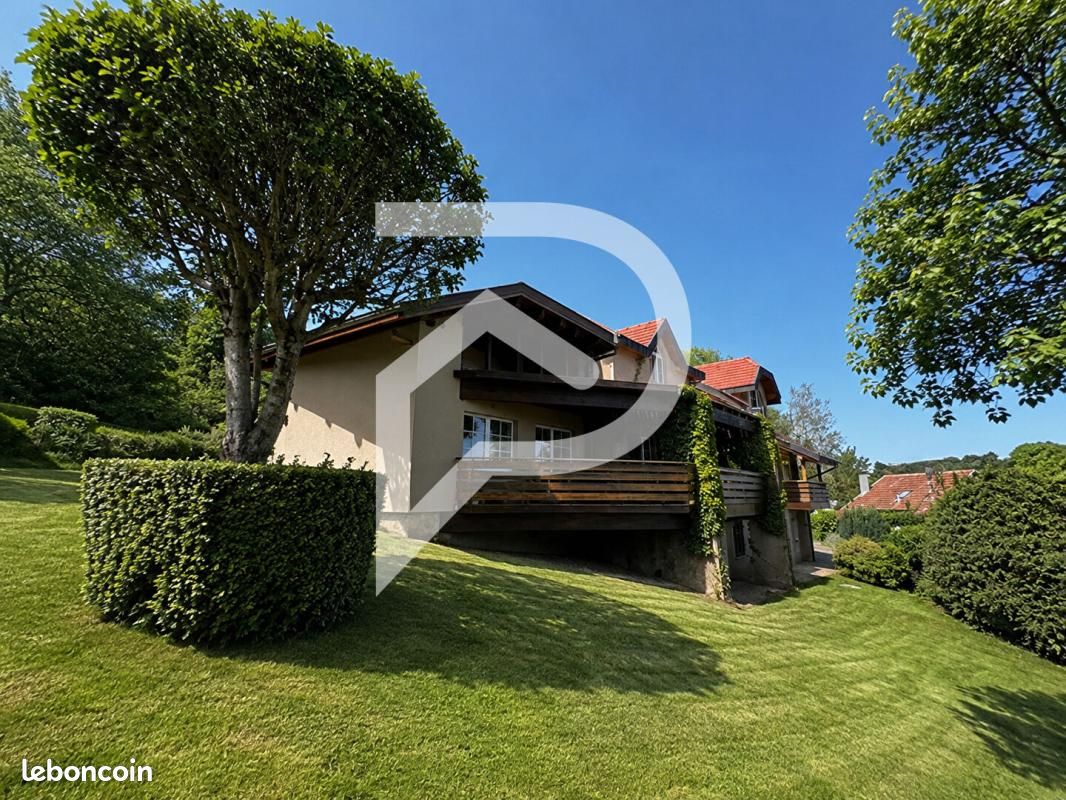 Maison 12 pièces 306 m² · à Haselbourg · 306 m² · 472 500 €