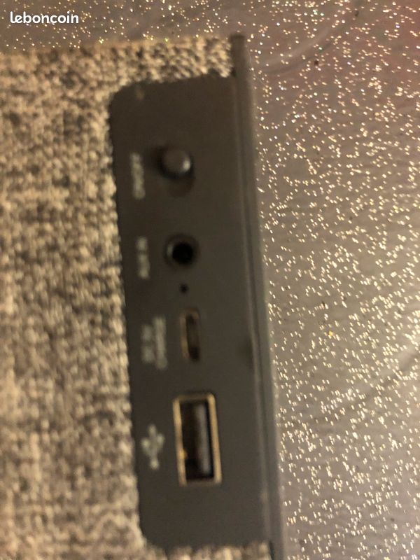 Enceinte connectee (image 1)