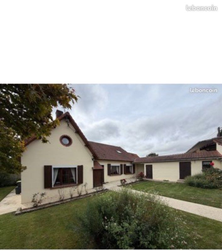 Maison 7 pièces 140 m² · à Toutencourt · 140 m² · 220 000 €
