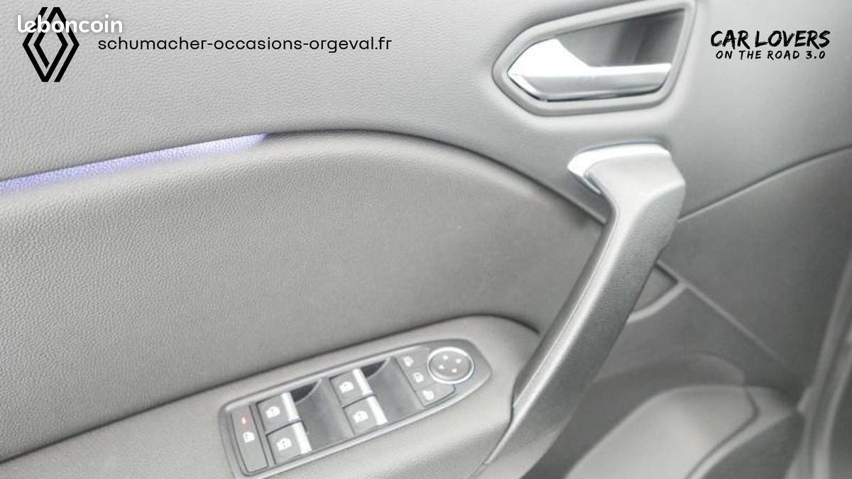 RENAULT Captur E-Tech hybride 145 Techno (image 11)