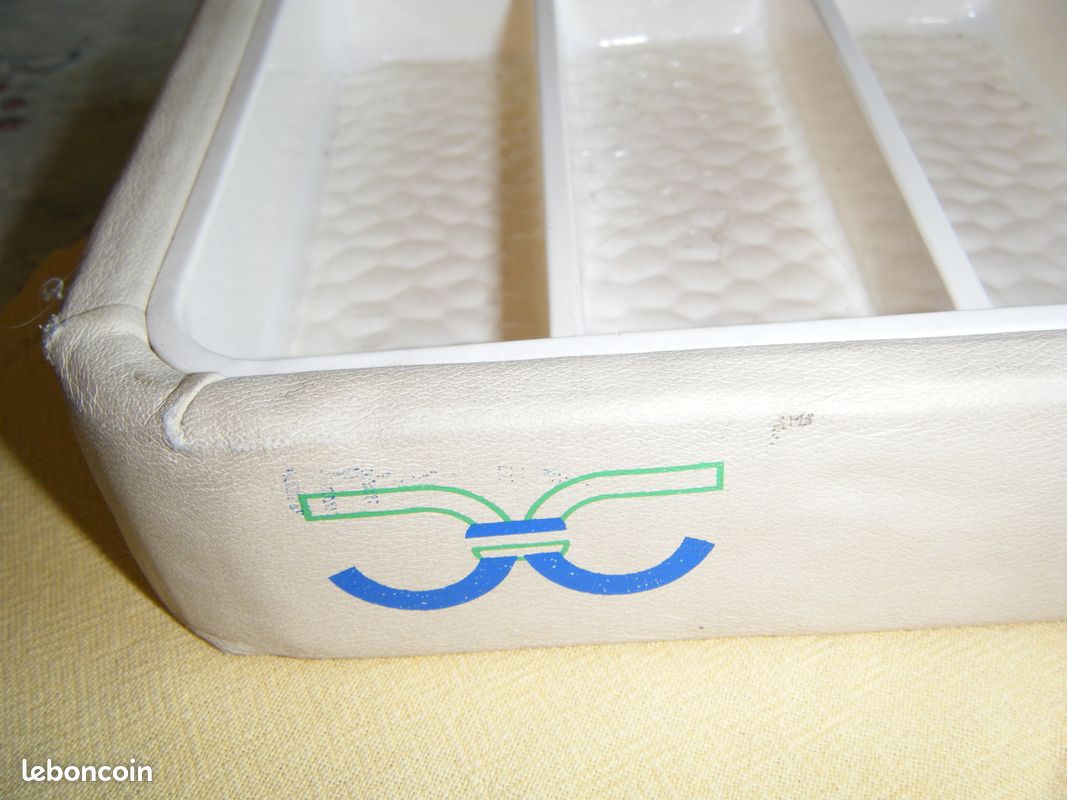 Boitier rangement de lunettes (image 7)