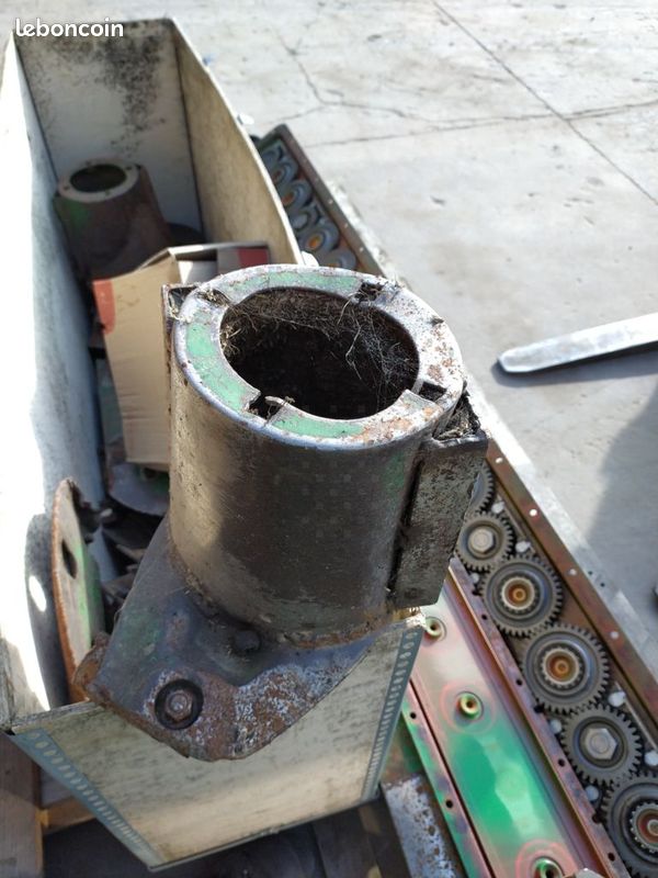 John Deere 331 (image 8)