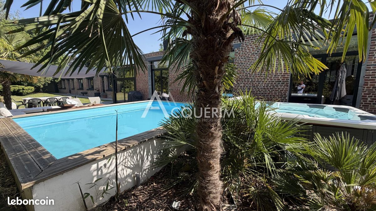 Maison 5 pièces 282 m² · à Carvin · 282 m² · 595 000 €