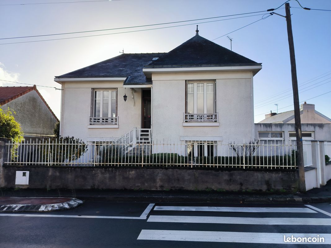 Maison 7 pièces 153 m² · à Saint-Sébastien-sur-Loire · 153 m² · 438 000 €