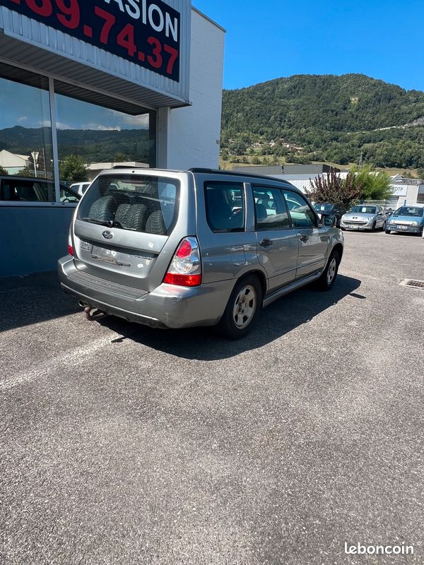 Subaru Forester dans l’etat controle technique en photos 2.0X AWD 158 ch – 2007 – 149 665 km – Dépôt-Vente – Carnet d'entretien (image 3)