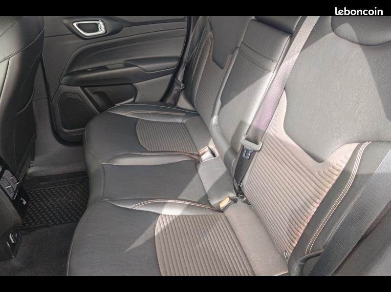 Jeep Compass 1.3 Turbo T4 240ch PHEV 4xe Upland AT6 eAWD (image 10)