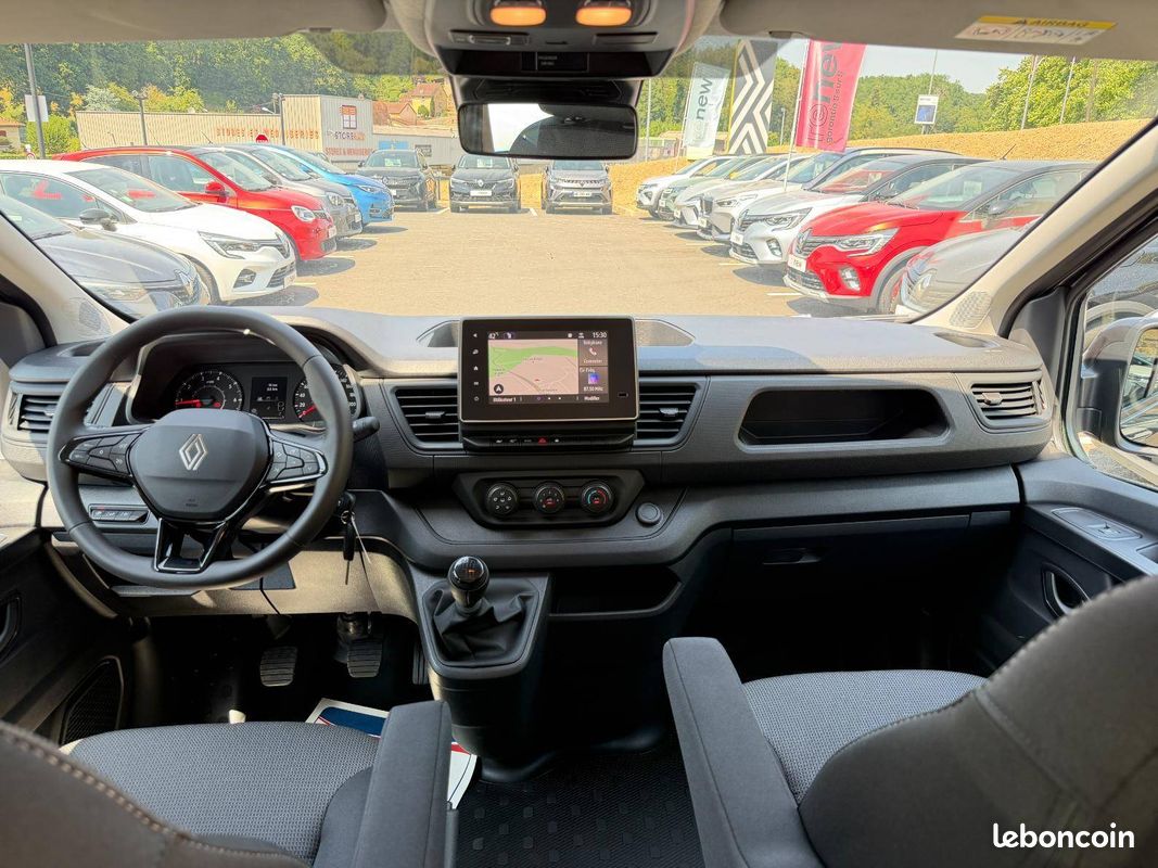 RENAULT Trafic Blue dCi 150 Grand Evolution (image 14)