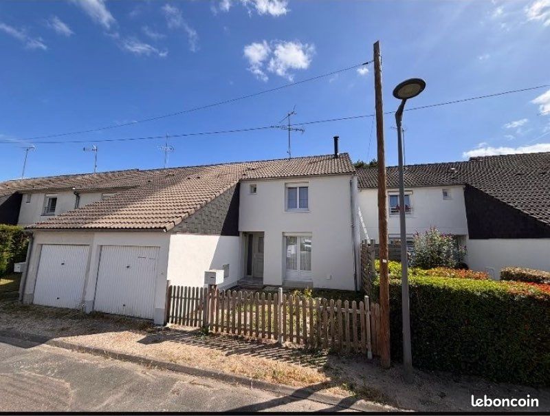 Maison 5 pièces 102 m² · à Fleury-les-Aubrais · 102 m² · 203 000 €