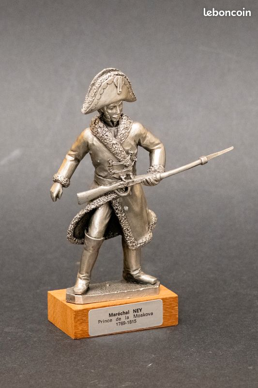 Les Étains Du Prince - Lot De 6 Soldats Miniatures - Diverses Époques